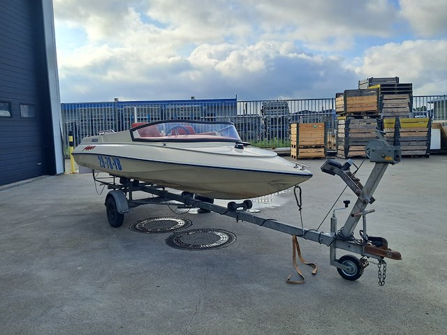 Speedboot, met boottrailer, sims, super v - afbeelding 43 van  45