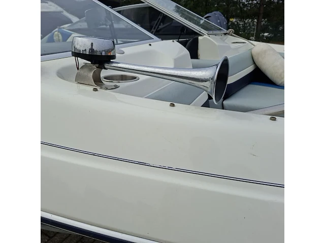 Speedboot met trailer, bayliner, 1850 capri bowride, 1992 - afbeelding 21 van  63