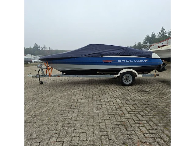 Speedboot met trailer, bayliner, 1850 capri bowride, 1992 - afbeelding 45 van  63