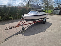 Speedboot met trailer - afbeelding 1 van  9