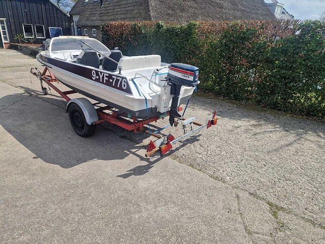 Speedboot met trailer - afbeelding 13 van  13
