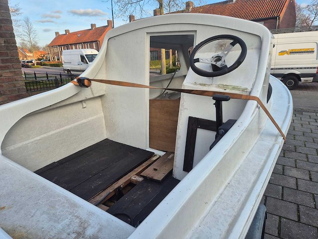 Speedboot - afbeelding 5 van  5