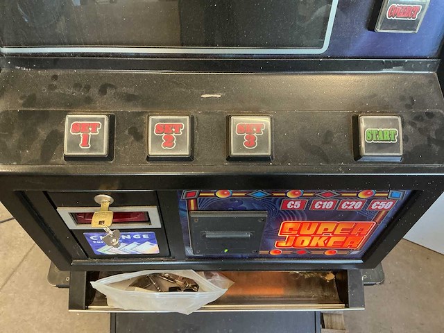 Speelautomaat “super joker” met kruk - afbeelding 13 van  16