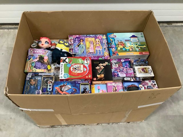 Speelgoed - o.a lego , my little pony en pokemon - afbeelding 1 van  8