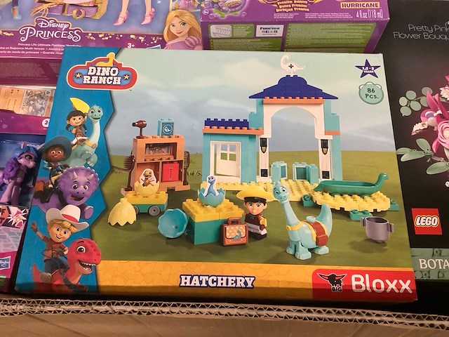 Speelgoed - o.a pokeman, my little pony en lego - afbeelding 3 van  8