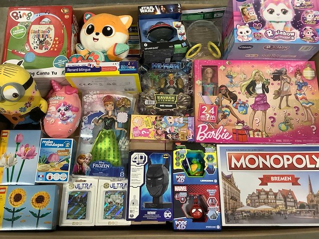 Speelgoed nieuw met o.a lego en pokemon - afbeelding 1 van  9