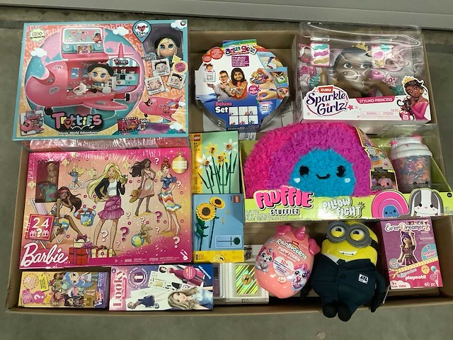 Speelgoed o.a lego, en pokemon - afbeelding 1 van  7