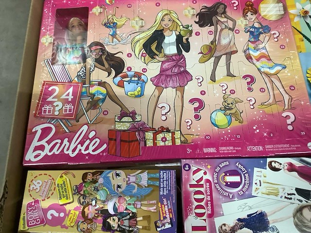 Speelgoed o.a lego, en pokemon - afbeelding 2 van  7