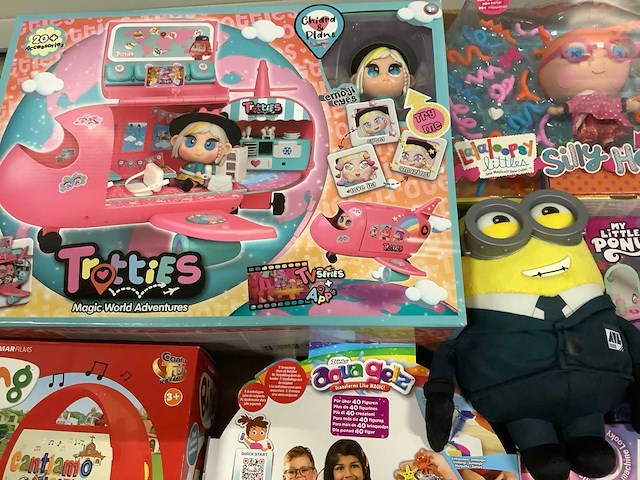 Speelgoed o.a lego, star wars en pokemon - afbeelding 5 van  7