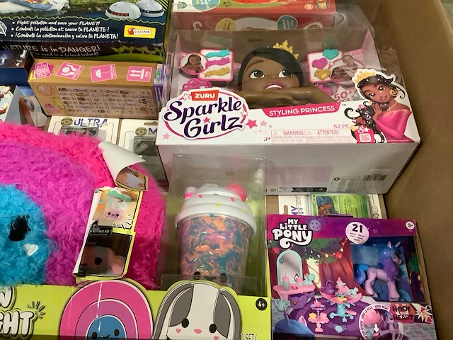 Speelgoed o.a lego, star wars en pokemon - afbeelding 6 van  8