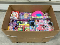 Speelgoed o.a lego, star wars en pokemon - afbeelding 1 van  8