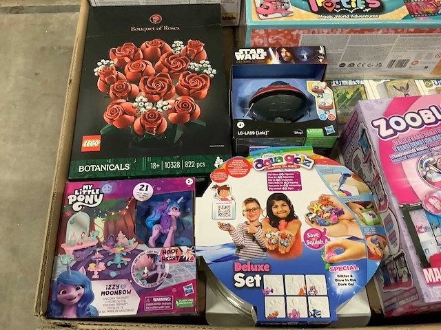 Speelgoed o.a lego, star wars en pokemon - afbeelding 2 van  7