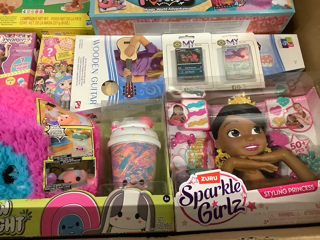 Speelgoed o.a lego, star wars en pokemon - afbeelding 5 van  8