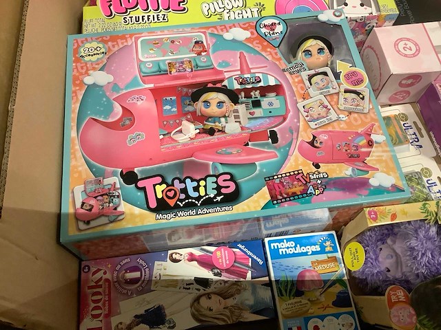 Speelgoed o.a lego, star wars en pokemon - afbeelding 6 van  8