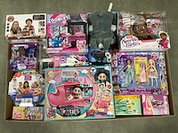 Speelgoed o.a lego, star wars en pokemon - afbeelding 1 van  7