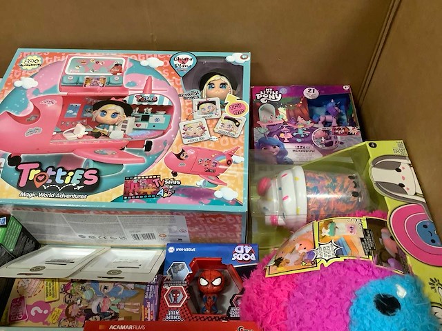 Speelgoed o.a lego, star wars en pokemon - afbeelding 5 van  8