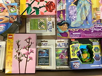 Speelgoed o.a lego, star wars en pokemon - afbeelding 2 van  7