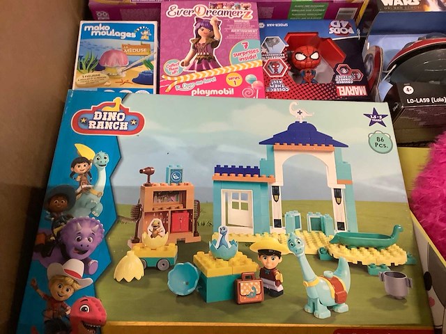 Speelgoed o.a lego, star wars en pokemon - afbeelding 8 van  8