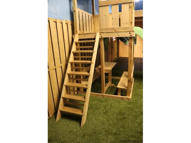 Speelhuis met glijbaan - afbeelding 5 van  6