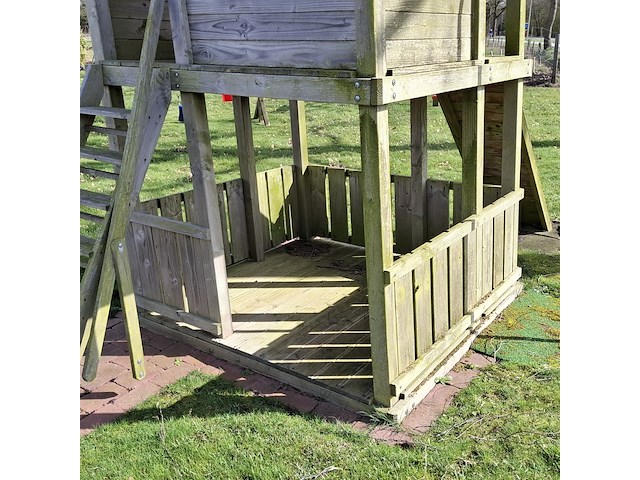 Speelhuisje met atributen - afbeelding 8 van  11