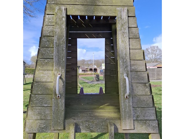 Speelhuisje met glijbaan - afbeelding 3 van  12