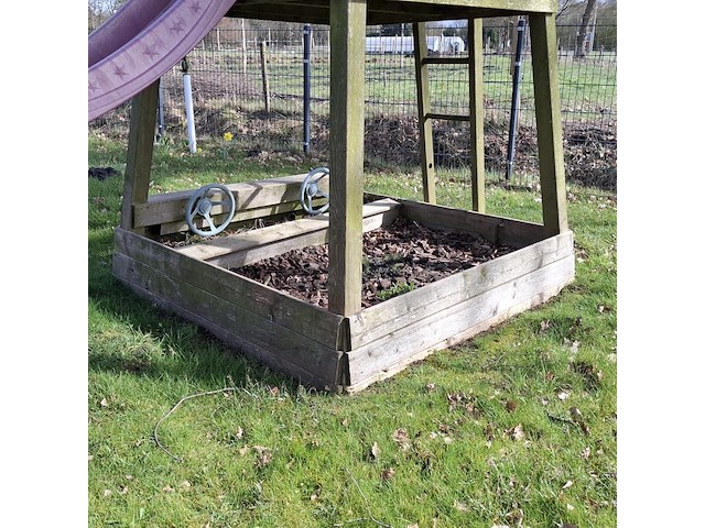 Speelhuisje met glijbaan - afbeelding 10 van  12