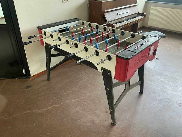 Speeltafel en piano - afbeelding 2 van  7