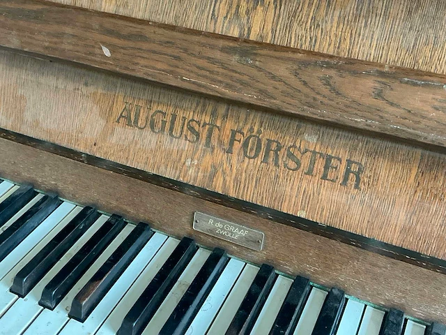 Speeltafel en piano - afbeelding 6 van  7