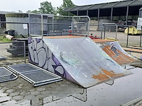 Speeltoestel - skateramp - afbeelding 1 van  7