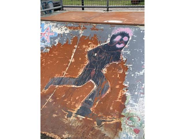 Speeltoestel - skateramp - afbeelding 3 van  7
