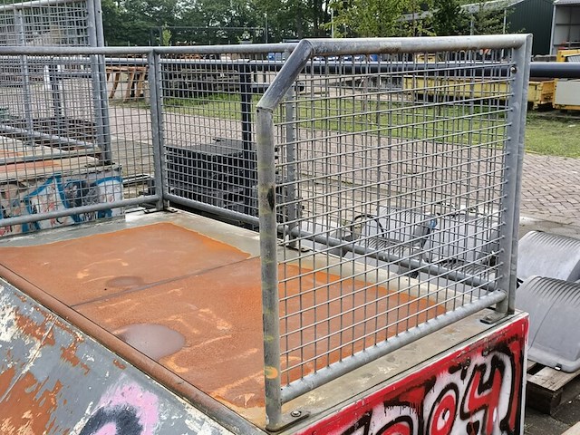 Speeltoestel - skateramp - afbeelding 4 van  7