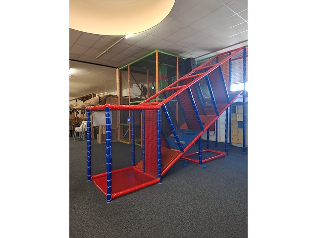 Speeltoestel, leicon, avonturenparcours - afbeelding 21 van  21