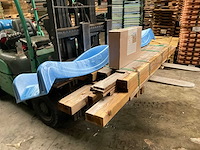 Speeltoestel met glijbaan - 240x320x240 cm - afbeelding 3 van  6