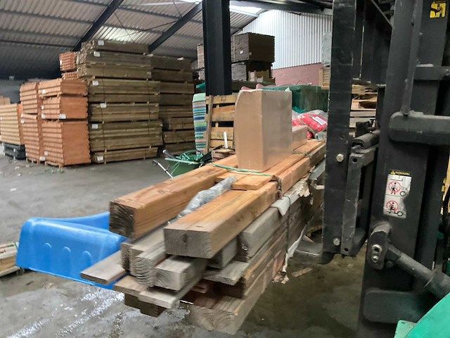 Speeltoestel met glijbaan - 240x320x240 cm - afbeelding 7 van  7