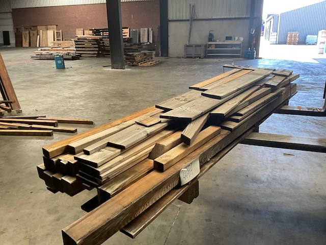 Speeltoestel met schommels en glijbaan - 385x353x268 cm - afbeelding 6 van  8