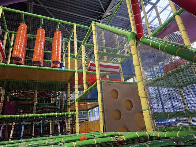 Speeltoestel met sportzone, leicon, funhouse - afbeelding 21 van  42