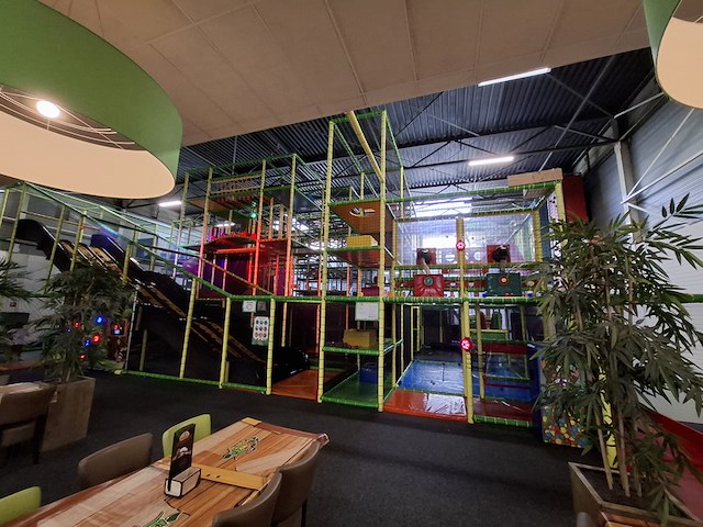 Speeltoestel met sportzone, leicon, funhouse - afbeelding 12 van  42