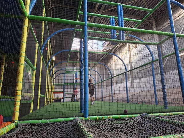 Speeltoestel met sportzone, leicon, funhouse - afbeelding 25 van  42