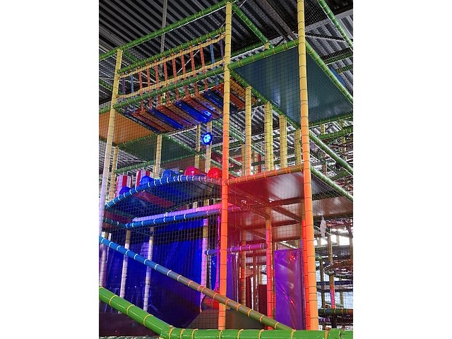Speeltoestel met sportzone, leicon, funhouse - afbeelding 30 van  42