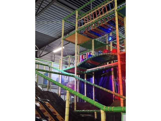 Speeltoestel met sportzone, leicon, funhouse - afbeelding 32 van  42