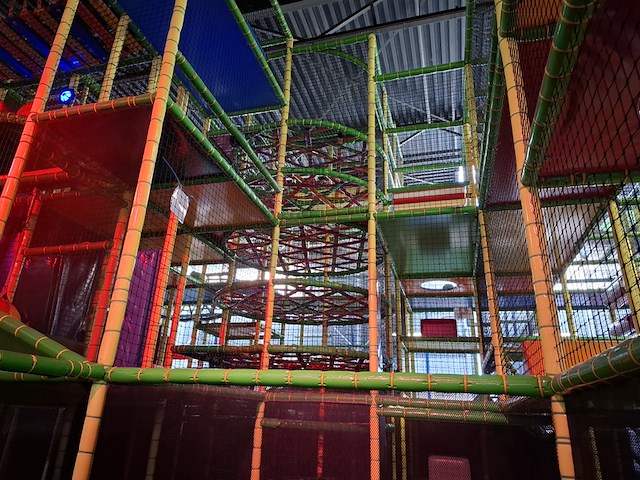 Speeltoestel met sportzone, leicon, funhouse - afbeelding 41 van  42