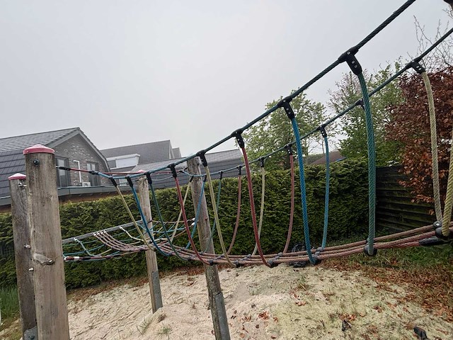 Speeltoestel - afbeelding 1 van  8