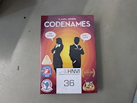 Spel codenames white goblin games. - afbeelding 1 van  1