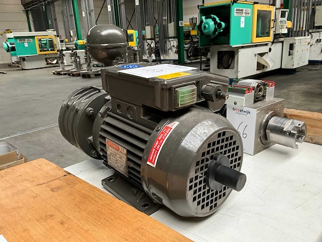 Speroni sm 80 vacuümpomp / elektromotor - afbeelding 3 van  5