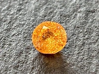 Spessartien - 0.97 carat natuurlijke spessartien