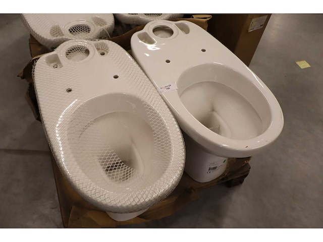 Sphinx - 300 basic - staande toiletpot (2x) - afbeelding 4 van  6