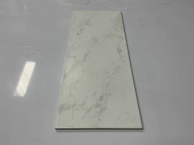 Sphinx - marmer wit - 20 x 50 cm - wandtegel - 12,6m2 - afbeelding 1 van  8