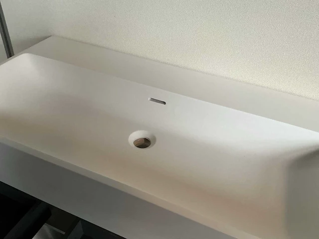 Sphinx badmeubel met solid surface blad en lade push to open - afbeelding 8 van  12