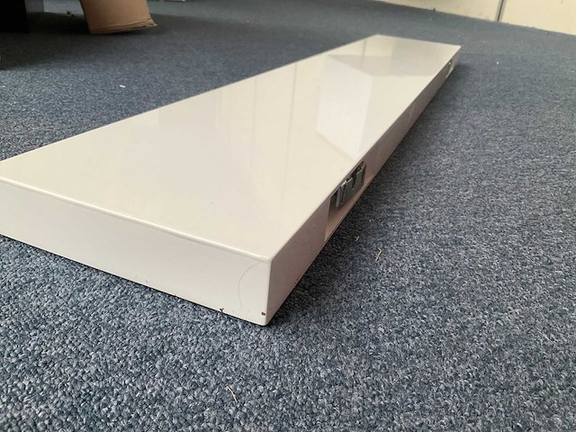 Sphinx wand planchet wit hoogglans 96cm - afbeelding 4 van  7