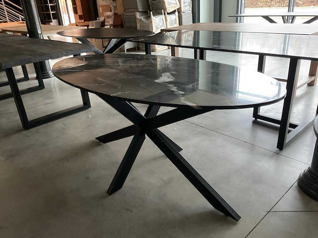 Spider eetkamertafel marmer - afbeelding 2 van  10